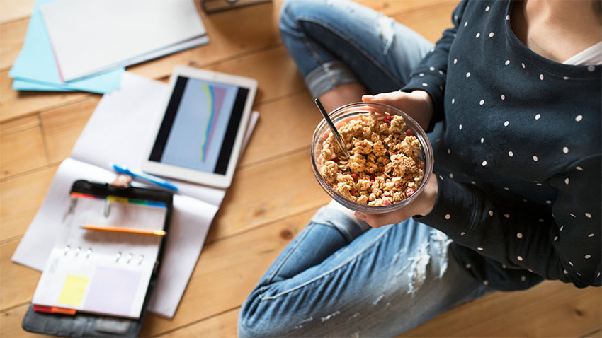  The Importance of Structured Eating